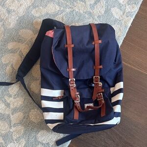 Herschel Supply Company Navy - Little America Backpack 30L